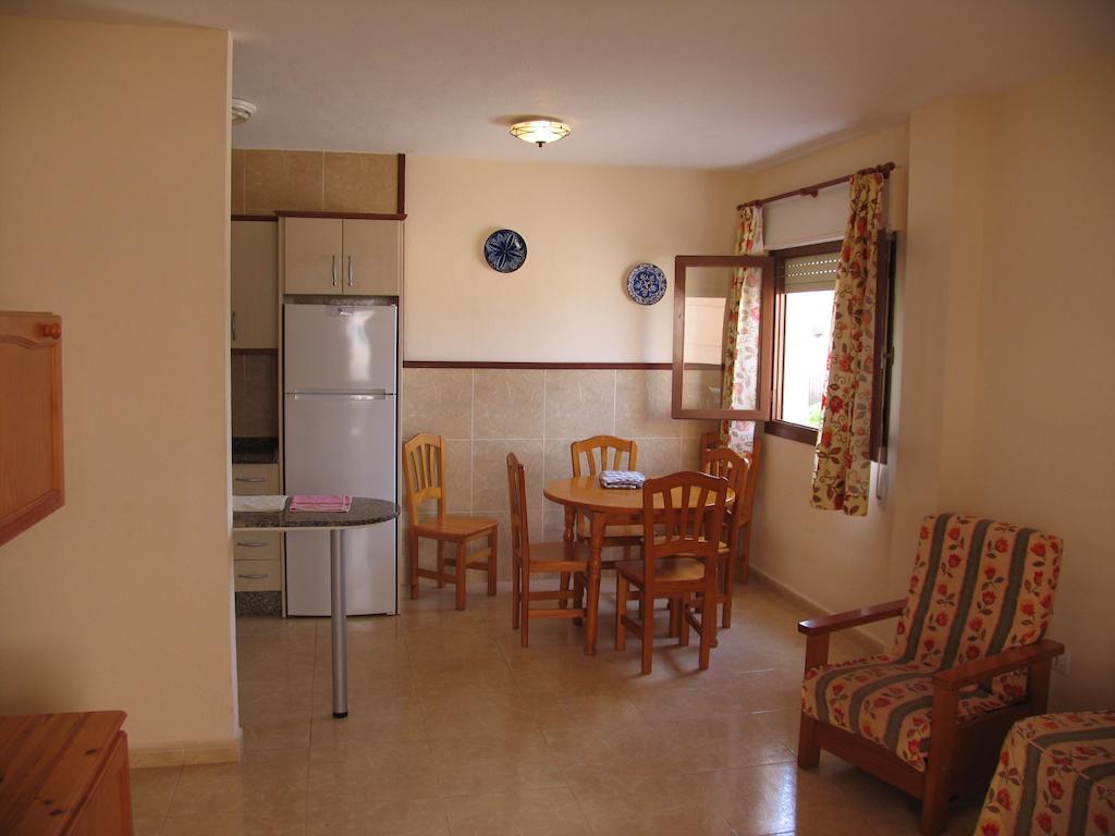 Apartamentos Tesy La Manga del Mar Menor Bilik gambar