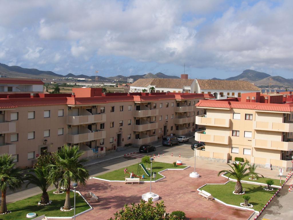 Apartamentos Tesy La Manga del Mar Menor Bilik gambar