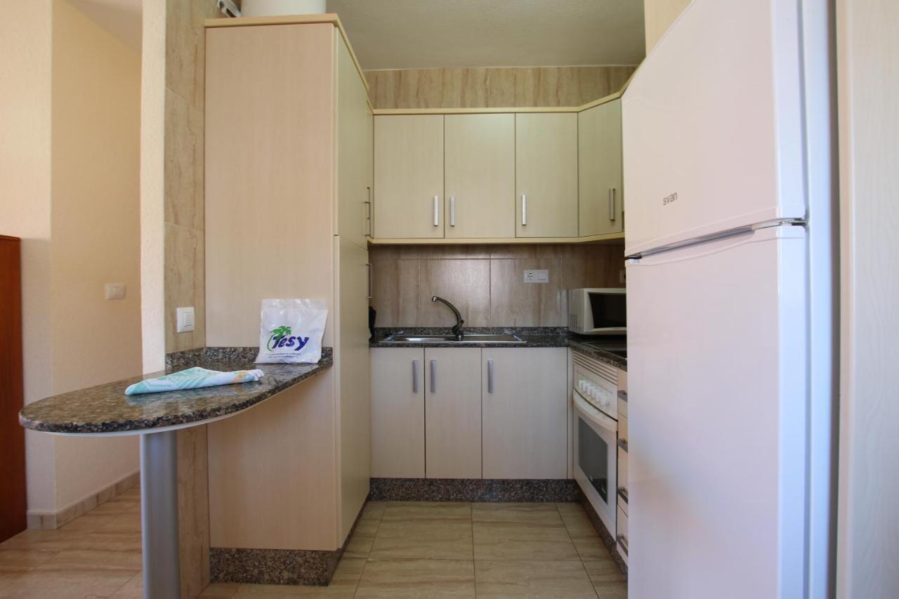 Apartamentos Tesy La Manga del Mar Menor Luaran gambar