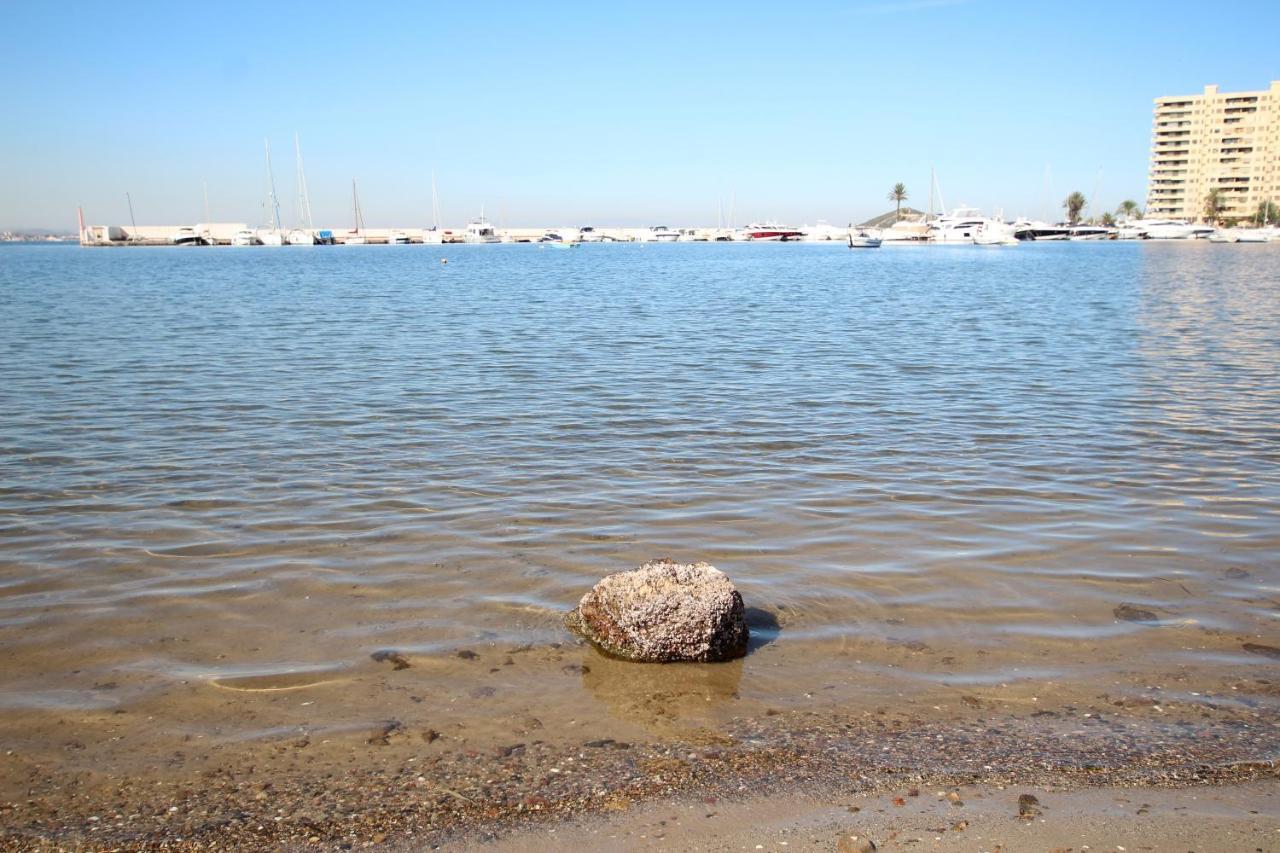Apartamentos Tesy La Manga del Mar Menor Luaran gambar