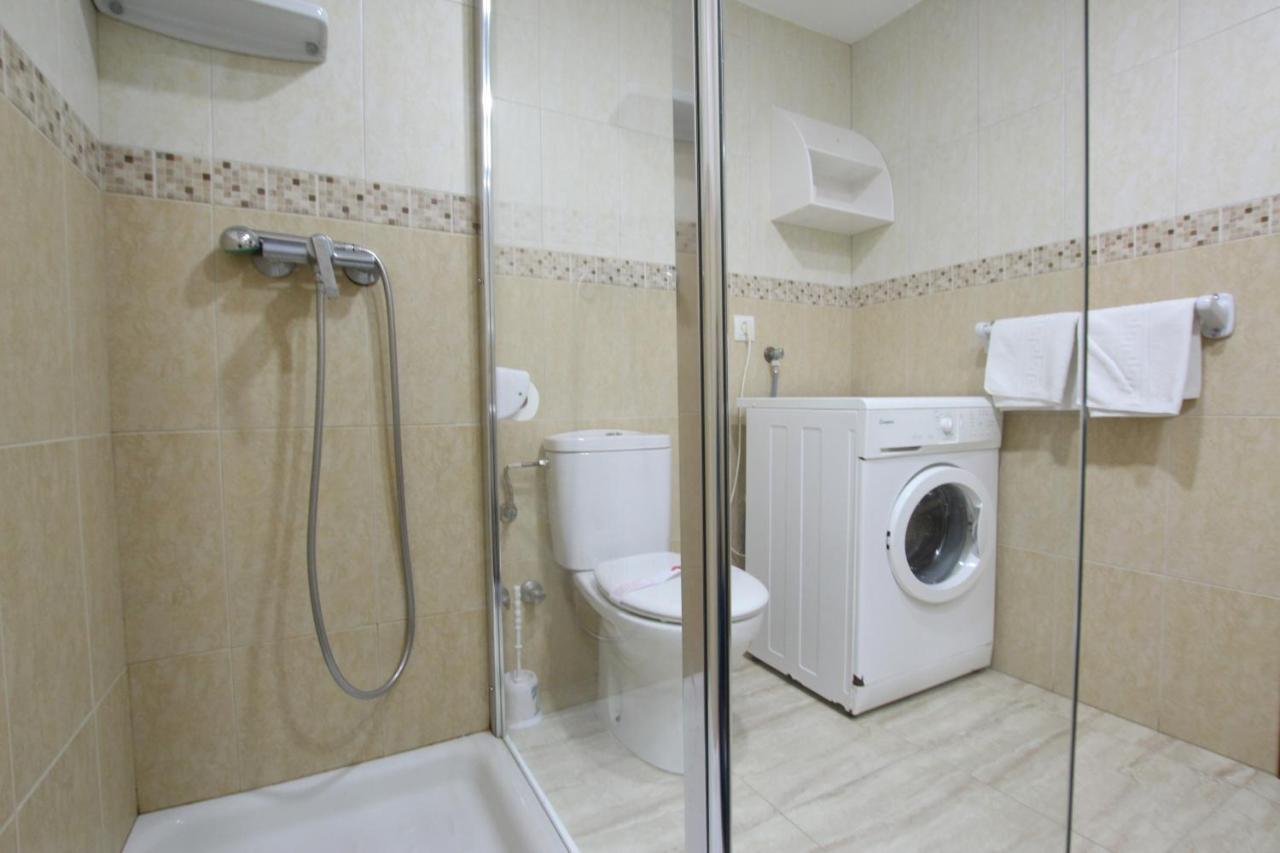 Apartamentos Tesy La Manga del Mar Menor Luaran gambar