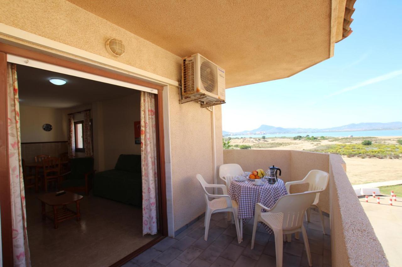 Apartamentos Tesy La Manga del Mar Menor Luaran gambar